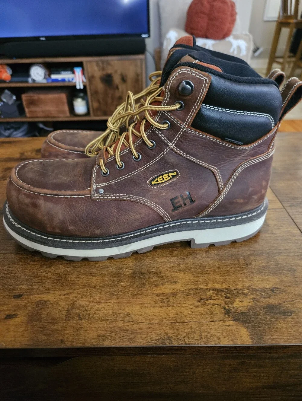 KEEN 6-Inch Work Boot: Men's, Size 12, D, Brown, Composite Toe Cap, Removable